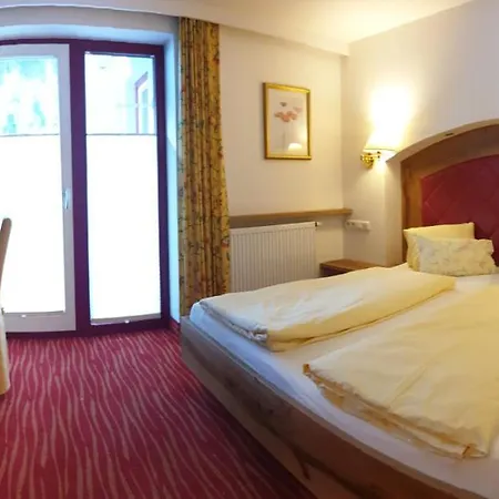 Hotel Alpenrose Hotel-garni 2*