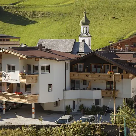 Alpenrose Hotel-garni Szálloda 2*