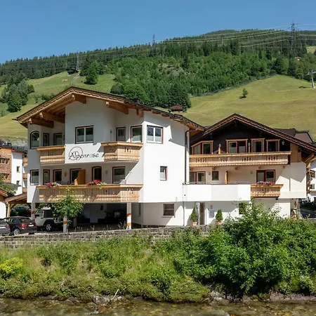Alpenrose Hotel-garni 2* גרלוס