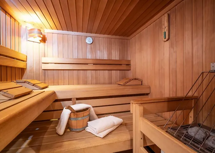 Alpenrose Hotel-garni Szálloda 2*