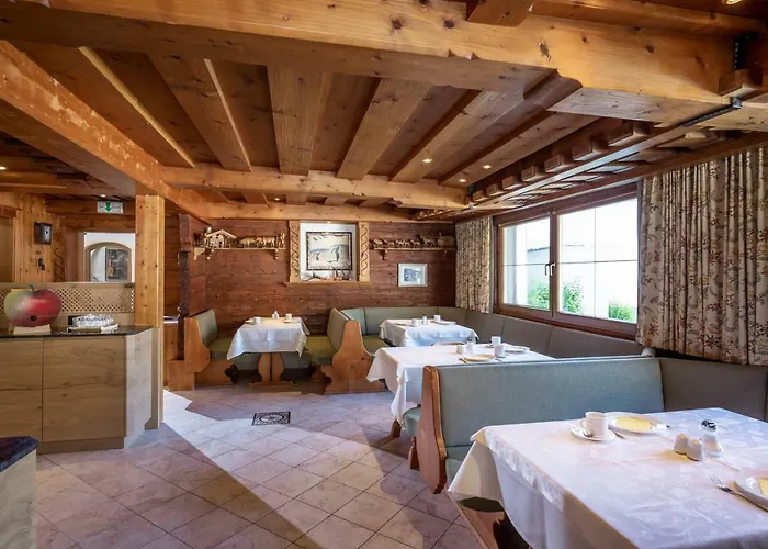 Szálloda Alpenrose Hotel-garni