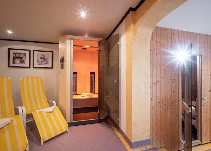 Alpenrose Hotel-garni 2*